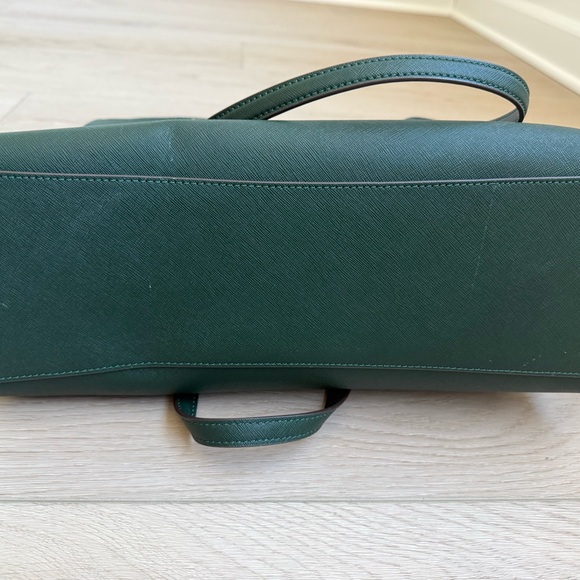 Tory Burch Forest Green Tote with Gold Accents - Picture 11 of 12